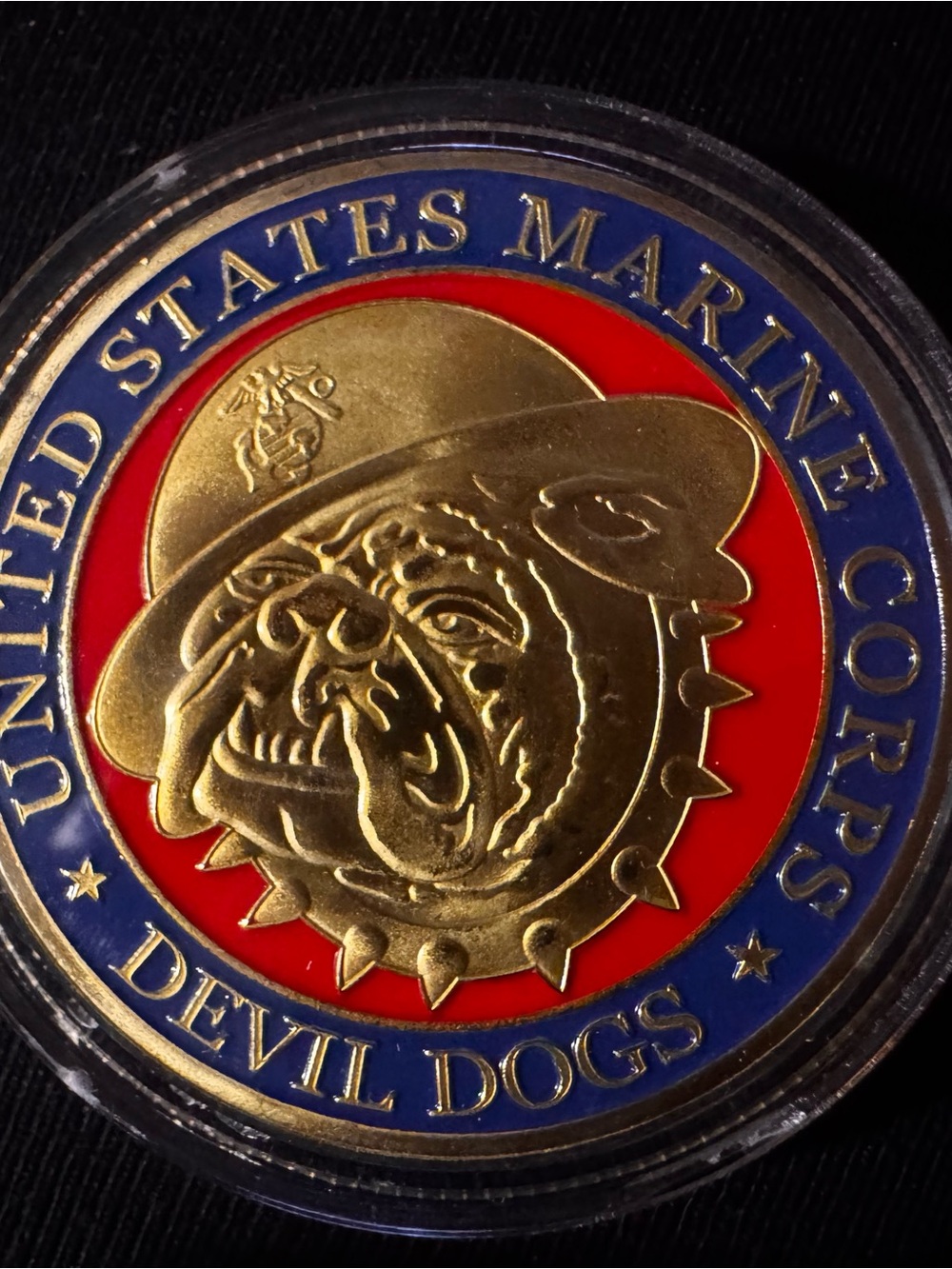 United States Marine Corps Semper Fidelis Coin - Red & Gold Emblem - Picture 7 of 7